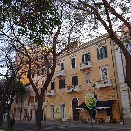 Apartamento Casa Jacaranda Cagliari Exterior foto